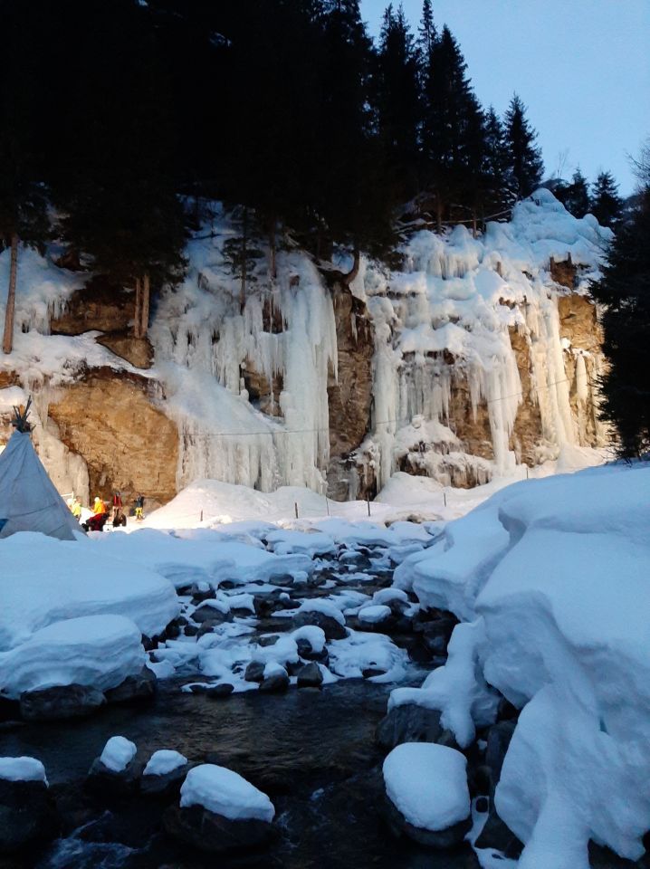eispark-fluss.jpg